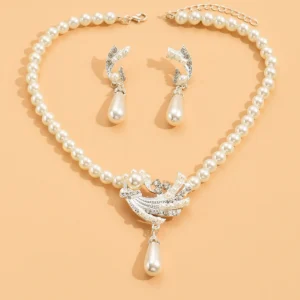 Sophisticated Bridal Pearl Necklace and Earring Collection