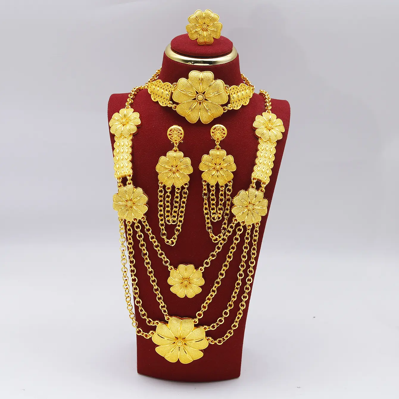 Luxury Saudi Wedding Jewelry Set with Earrings, Ring, and Bracelet