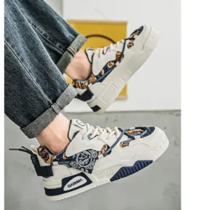Stylish Autumn Flat Shoes with Elevated Comfort