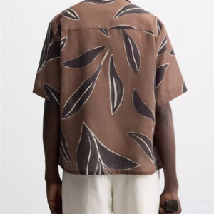 Spring New Men's Fashion Versatile All-Match Light Brown Loose-Fit Leaf Print Short Sleeve Shirt for Effortless Holiday Style and Comfort